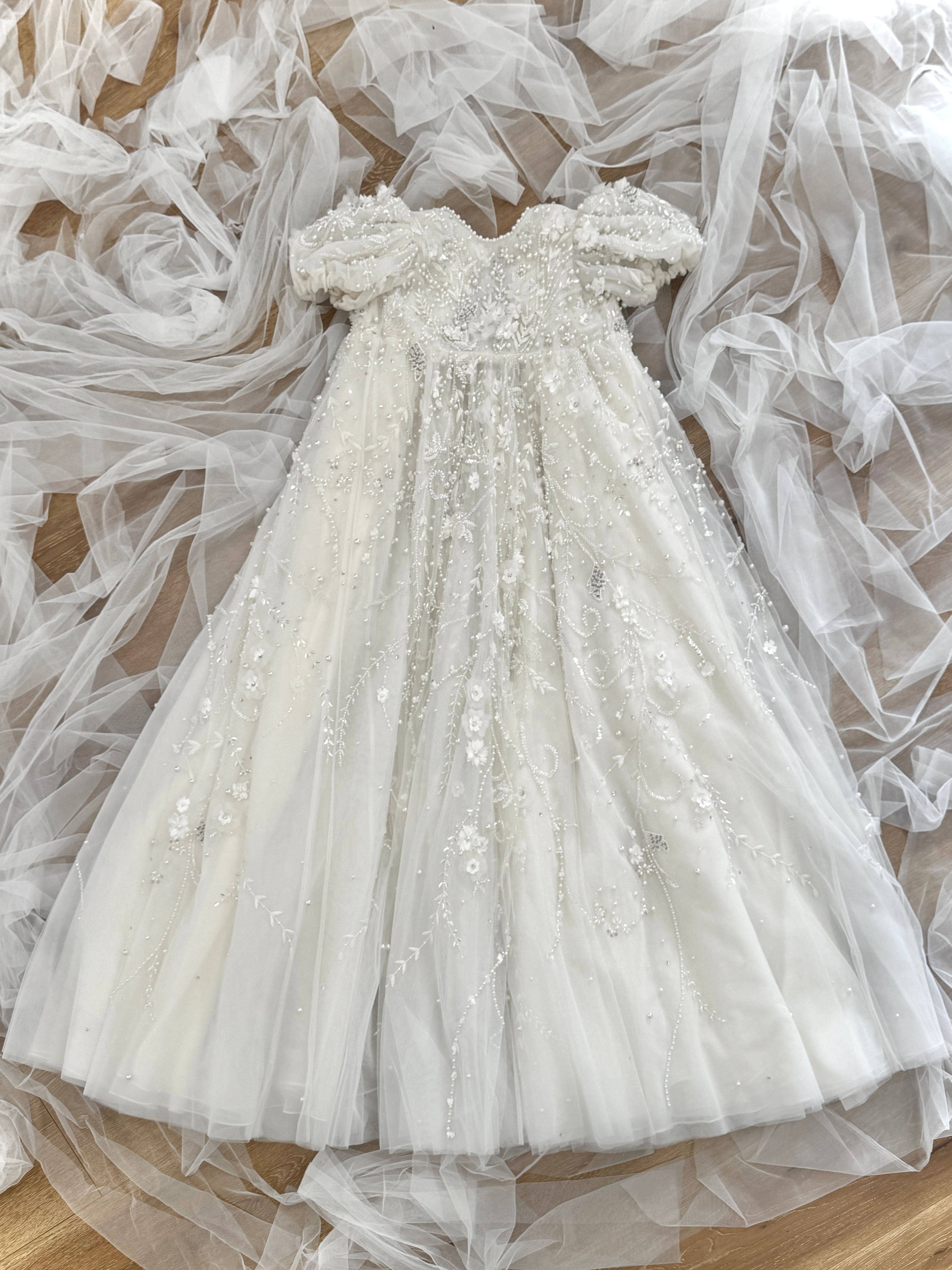 CATIA GOWN