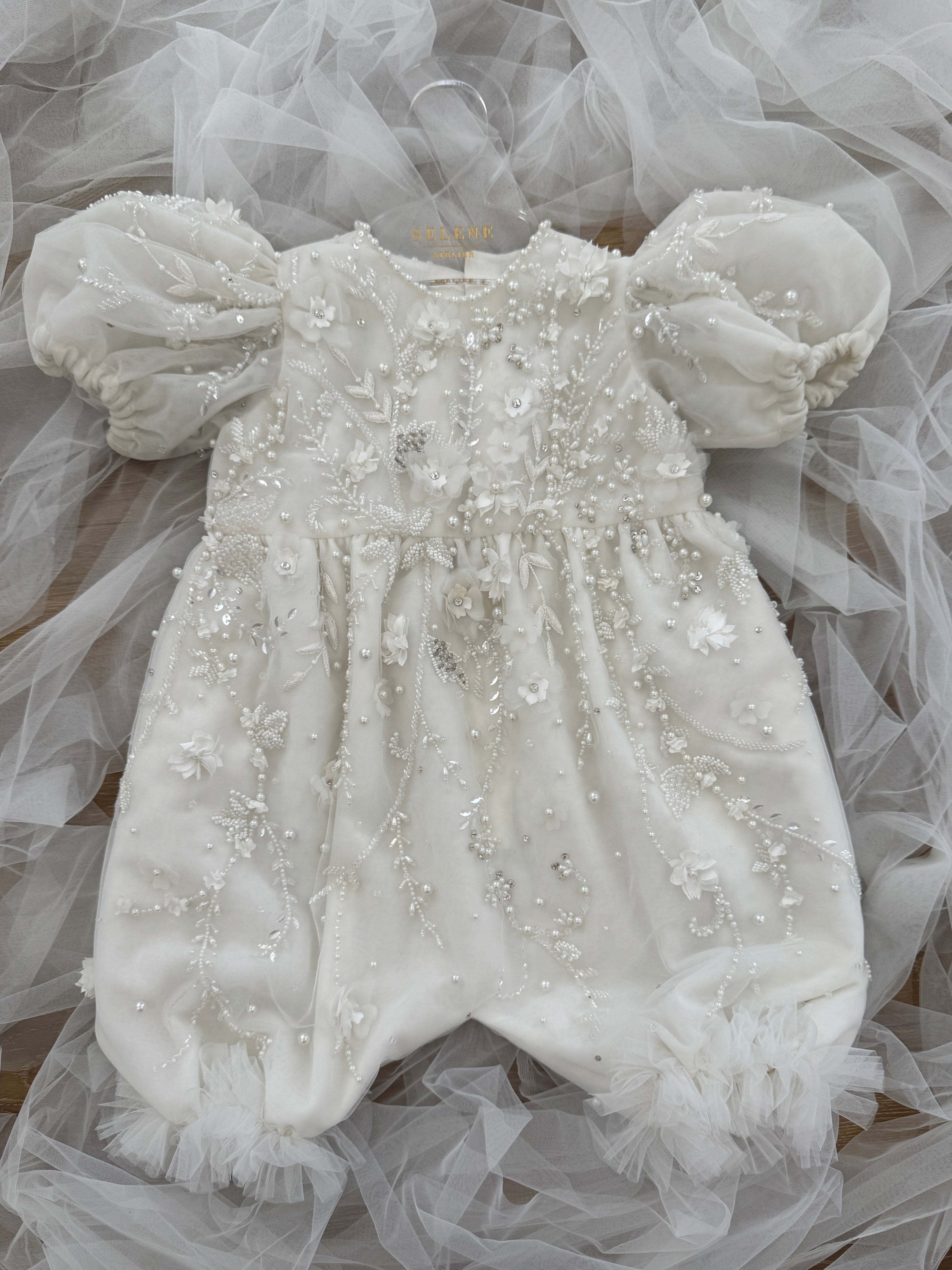 CATIA ROMPER